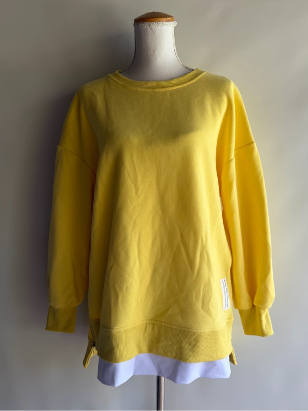 Chicme Layered Sweatshirt - sz M